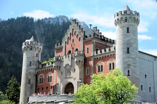 A description and images from a visit to Neuschwanstein.