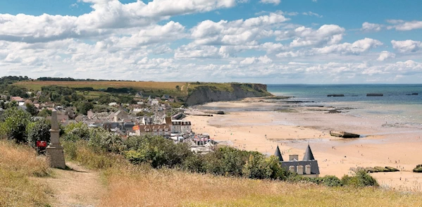 A description and images from a Viking Cruise visit to Arromanches