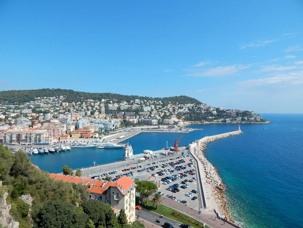 Uncovering the French Riviera's Jewel - Art, Beaches, and Mediterranean Elegance