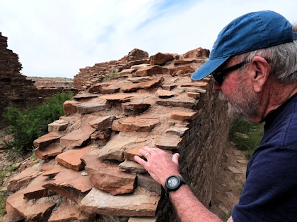 Explore Chaco Culture National Historical Park, a UNESCO World Heritage Site in New Mexico. Plan your visit with our detailed information in this remote and breathtaking desert landscape