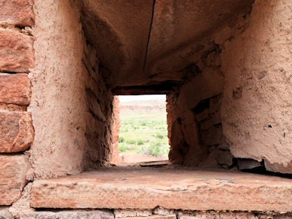 Explore Chaco Culture National Historical Park, a UNESCO World Heritage Site in New Mexico. Plan your visit with our detailed information in this remote and breathtaking desert landscape