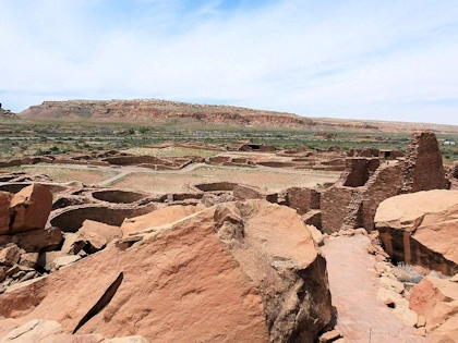 Explore Chaco Culture National Historical Park, a UNESCO World Heritage Site in New Mexico. Plan your visit with our detailed information in this remote and breathtaking desert landscape