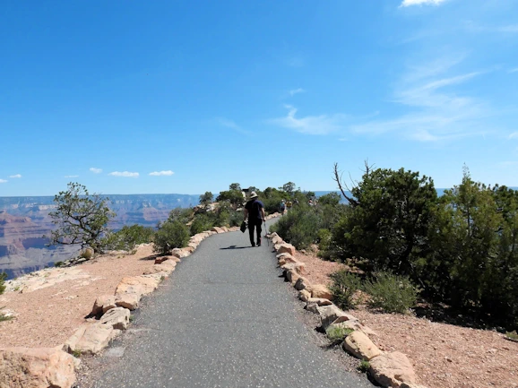 Looking for the best way to explore the Grand Canyon? Our itineraries for the south rim cover must-see sights, activities, and tips for an amazing adventure