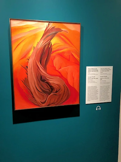 Explore the Georgia O’Keeffe Museum in Santa Fe, showcasing the life and work of the iconic American modernist painter. Plan your visit with our visitor information and insights