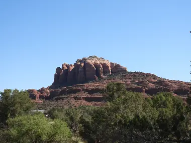 Explore Sedona's majestic red rock canyons! Hike stunning trails, witness ancient cliff dwellings & awaken your spirit in this vortex hotspot. Breathtaking views await!